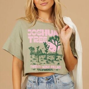 NWOT Altar'd State Joshua Tree Cropped Tee Shirt, Green/Pink, Sz. M